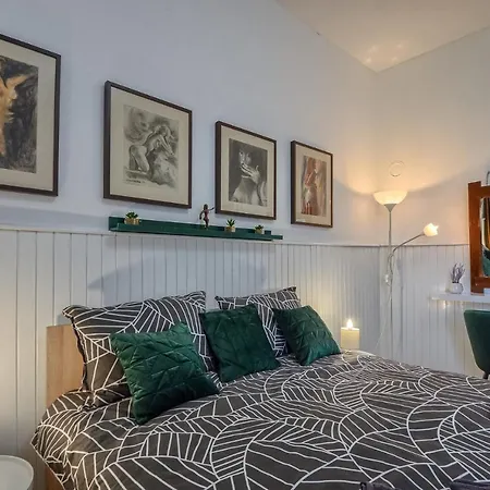 Todor Apartment *